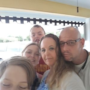 Meet your Posher, Janica